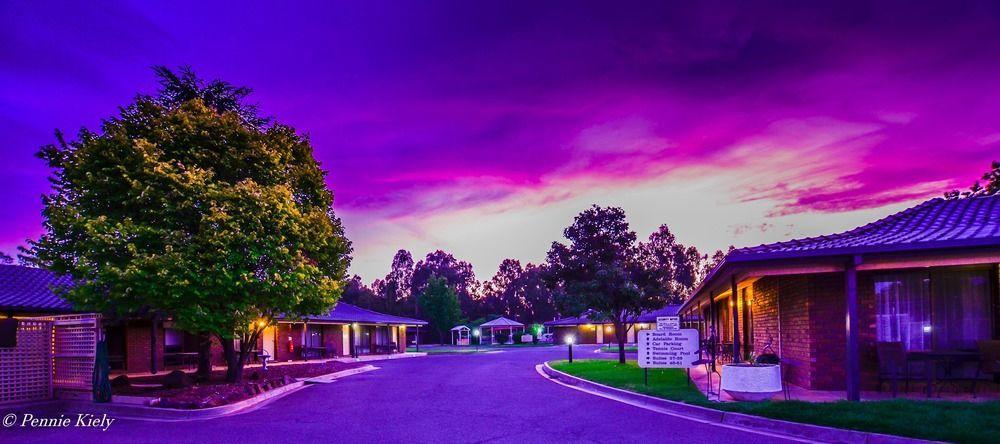 Meninya Palms Resort Moama Exterior photo